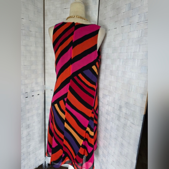 CABI Dress - Picture 3 of 8